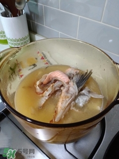 三文魚有寄生蟲嗎？三文魚生吃有寄生蟲嗎