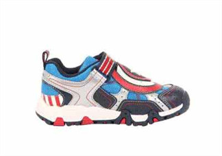 stride rite的中文叫什么？stride rite的中文怎么翻譯？