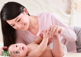 生孩子后為什么遲遲不來例假？生完孩子后多久來大姨媽？
