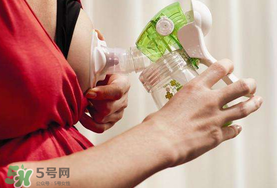 電動(dòng)吸奶器如何選擇？怎么選擇電動(dòng)吸奶器？