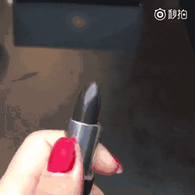 紀(jì)梵希雙色唇膏口紅什么時候上市？紀(jì)梵希雙色唇膏上市時間