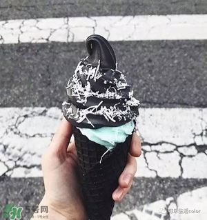 炭黑冰淇淋好吃嗎？炭黑冰淇淋哪里買？