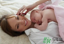 夏天做月子穿什么鞋？夏天做月子如何選擇鞋子？