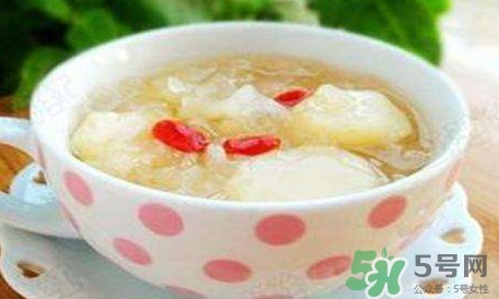 荸薺可以和梨一起煮嗎？梨子能和荸薺一起吃嗎
