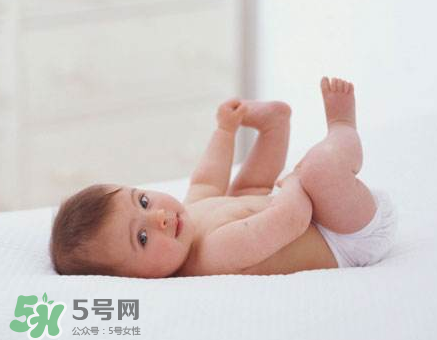 寶寶尿布疹可以擦紅霉素軟膏嗎？紅霉素軟膏對尿布疹有效嗎？