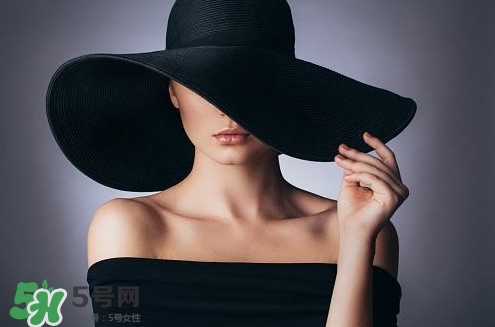 HIV真有這么可怕嗎？艾滋病的臨床表現(xiàn)主要有哪些