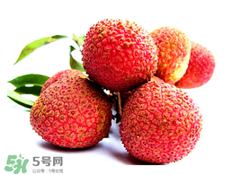 荔枝為什么要泡在水里？荔枝泡鹽水多久？