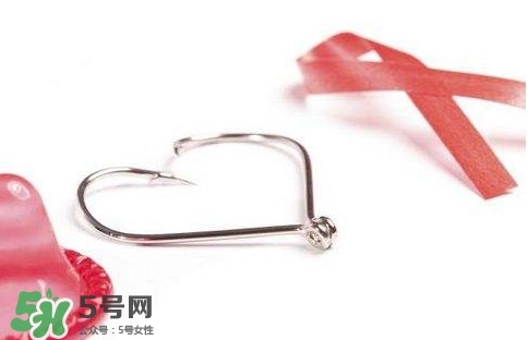 HIV真有這么可怕嗎？艾滋病的臨床表現(xiàn)主要有哪些