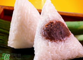 豆沙粽子怎么做好吃？豆沙粽子要煮多久？
