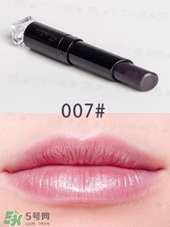嬌蘭小黑裙007值得入嗎？嬌蘭小黑裙007唇膏口紅怎么樣？
