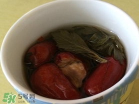 艾葉是什么植物？艾葉和艾草是一回事嗎？
