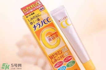 網(wǎng)紅推薦的護(hù)膚品靠譜嗎？跟風(fēng)買網(wǎng)紅護(hù)膚品卻沒效果