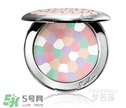 嬌蘭和迪奧粉餅?zāi)膫€好？嬌蘭和dior迪奧粉餅對比
