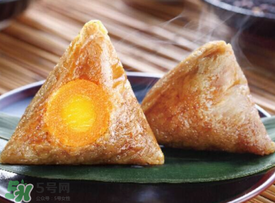 蛋黃粽子的蛋黃怎么弄？包粽子的蛋黃怎么處理？