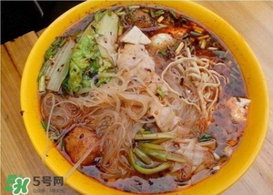 麻辣燙和冒菜有啥區(qū)別？麻辣燙和冒菜哪個(gè)好吃？