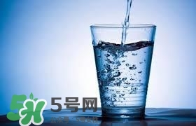 30天不喝飲料，妹子的對比照令人震驚 喝白開水的好處