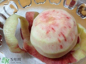 吃桃子要不要削皮？吃桃子的去皮方法