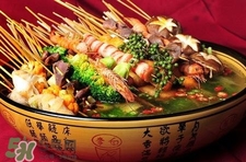 麻辣燙和冒菜有啥區(qū)別？麻辣燙和冒菜哪個(gè)好吃？