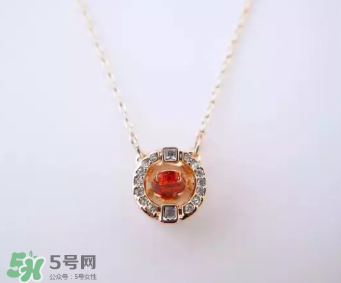 施華洛世奇跳動(dòng)的心哪個(gè)顏色好看？跳動(dòng)的心項(xiàng)鏈有幾種顏色？