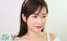 嬌蘭和紀梵希口紅哪個好？嬌蘭和紀梵?？诩t對比