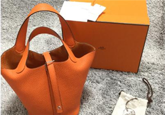 hermes菜籃子包怎么搭配？愛馬仕菜籃子包街拍上身圖