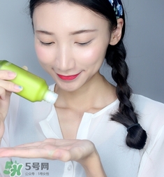 百雀羚三生花爽膚水怎么樣？百雀羚三生花爽膚水多少錢(qián)？