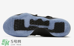 nike lebron soldier11黑冰配色什么時候發(fā)售？耐克士兵11黑冰發(fā)售時間