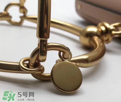 chloe nile怎么看真假？蔻依chloe nile手環(huán)包真假辨別