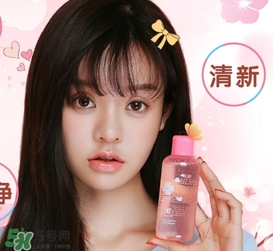 ?ukiss悠珂思和大創(chuàng)粉撲清洗劑哪個(gè)好？悠珂思和大創(chuàng)清洗劑對(duì)比