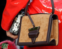 loewe三角包正品多少錢？羅意威巴塞羅那三角包專柜價(jià)格