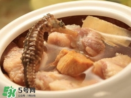 鱷魚肉燉湯要去皮嗎？鱷魚肉煲湯新鮮的好還是干的好