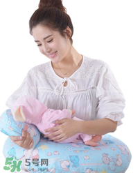 哺乳枕有必要買嗎？哺乳枕是不是必須品呢？