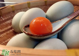 咸鴨蛋太咸了怎么辦？咸鴨蛋太咸如何變淡？