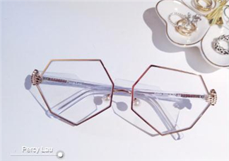 percy lau眼鏡多少錢？percy lau眼鏡專柜價格