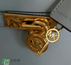 michael kors鎖頭包怎么分辨真假？mk鎖頭包真假辨別