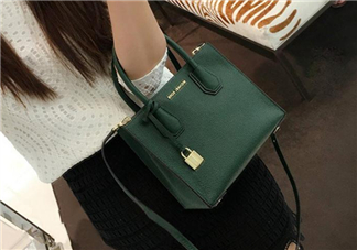 michael kors mercer包包尺寸多大？mk mercer有幾個(gè)尺寸？