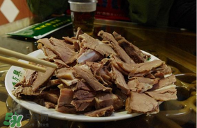 杏和牛肉能一起吃嗎？杏和牛肉一起吃會(huì)中毒嗎？