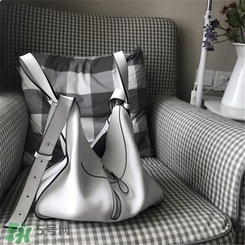 loewe hammock尺寸多大？羅意威吊床包有幾個尺寸？