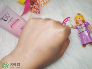 碧柔櫻花防曬霜多少錢(qián)？碧柔櫻花防曬霜專(zhuān)柜價(jià)格