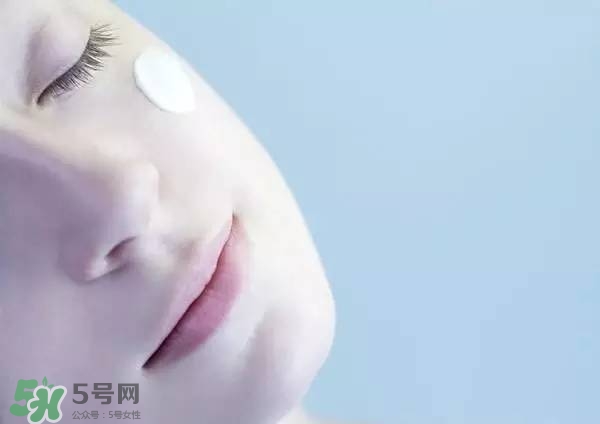 碧柔防曬霜防曬黑嗎？碧柔防曬霜防不防曬黑？