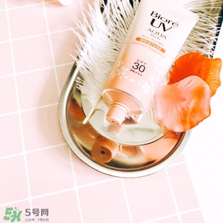 碧柔櫻花防曬霜怎么樣？碧柔櫻花防曬霜好用嗎？