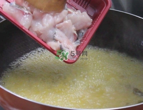 酸菜魚是海鮮嗎？無骨魚酸菜魚是什么魚