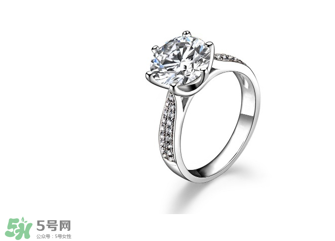 單身戒指戴哪個(gè)手指？單身戒指的戴法