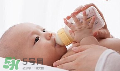 金銀花寶寶可以喝嗎？夏天寶寶能喝金銀花嗎？