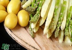 蘆筍焯水幾分鐘可以吃？蘆筍要焯水幾分鐘