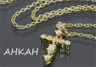 ahkah是什么牌子_哪個國家的_什么檔次？