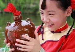 女兒紅可以直接喝嗎？女兒紅可以兌酒喝嗎？