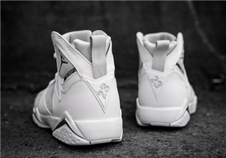 air jordan 7 pure platinum多少錢(qián)？AJ7白銀配色專(zhuān)柜價(jià)格