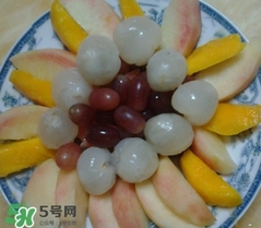 桃子如何切好看？桃子怎么切做拼盤(pán)