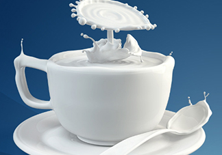 胃脹氣可以喝牛奶嗎？胃脹氣喝牛奶會(huì)怎樣？